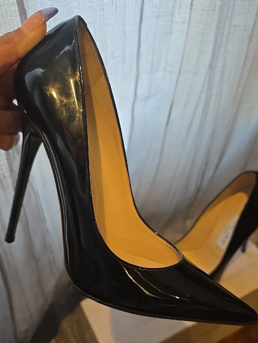 Jimmy Choo Anouk - Picture 3 of 5